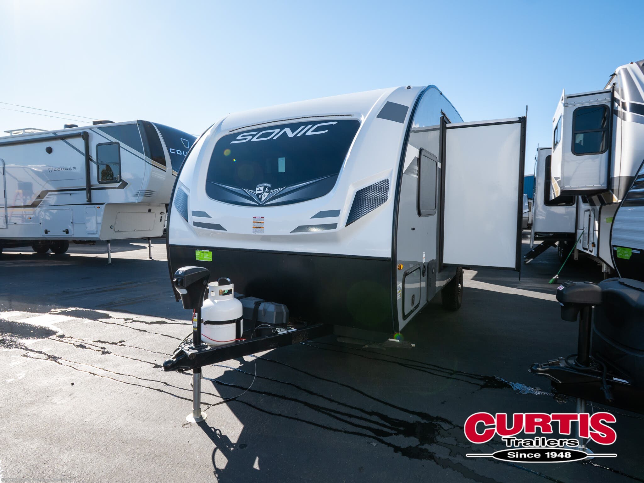 Used 2024 Venture RV Sonic Lite 169VUD available in Portland, Oregon