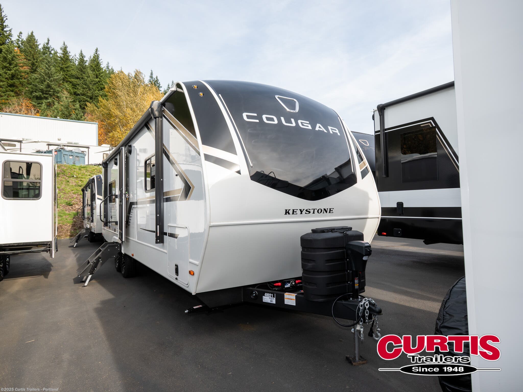 New 2026 Keystone Cougar Half-Ton 25mlwe available in Portland, Oregon