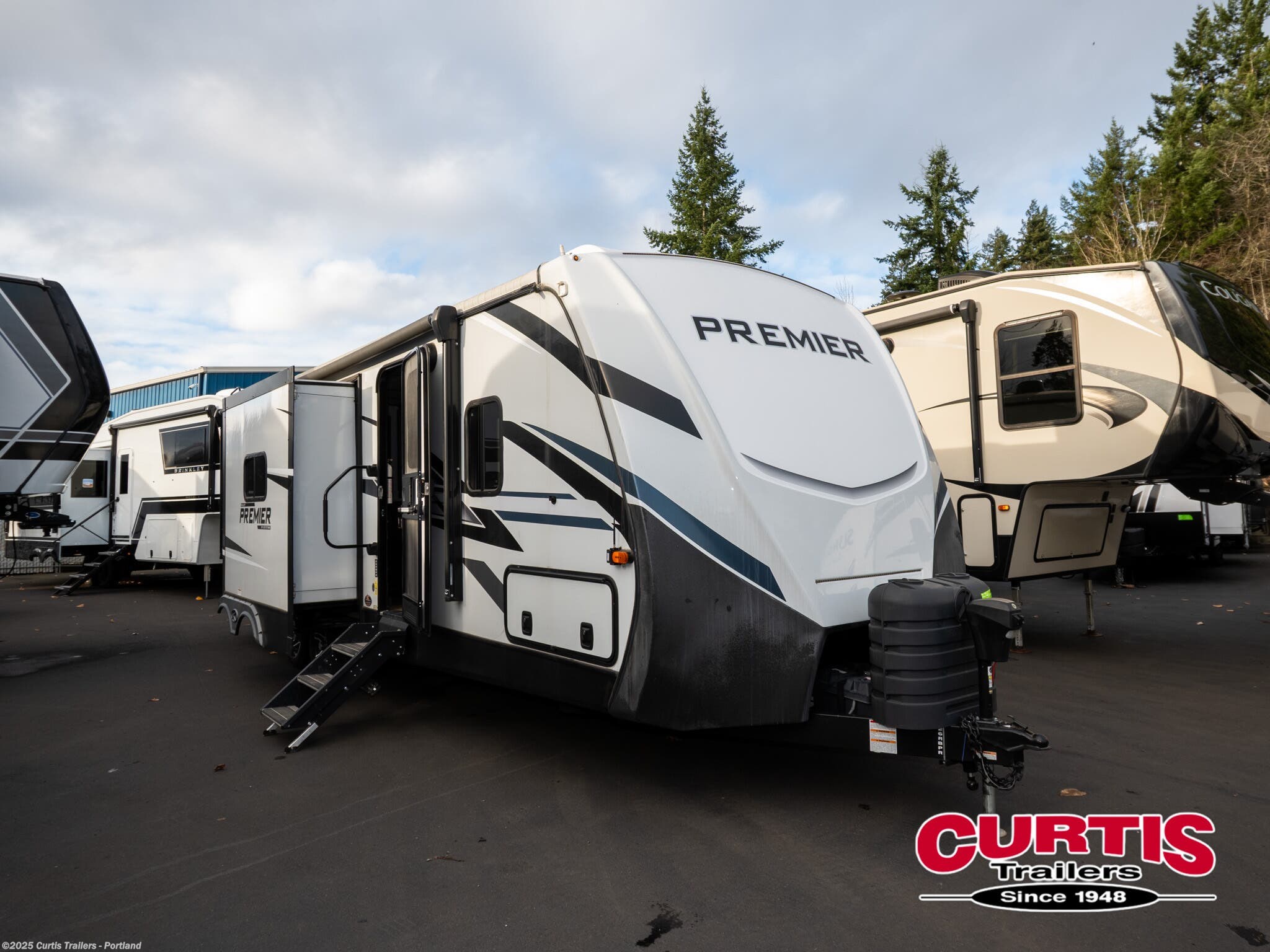 Used 2023 Keystone Bullet Premier 26RBPR available in Portland, Oregon