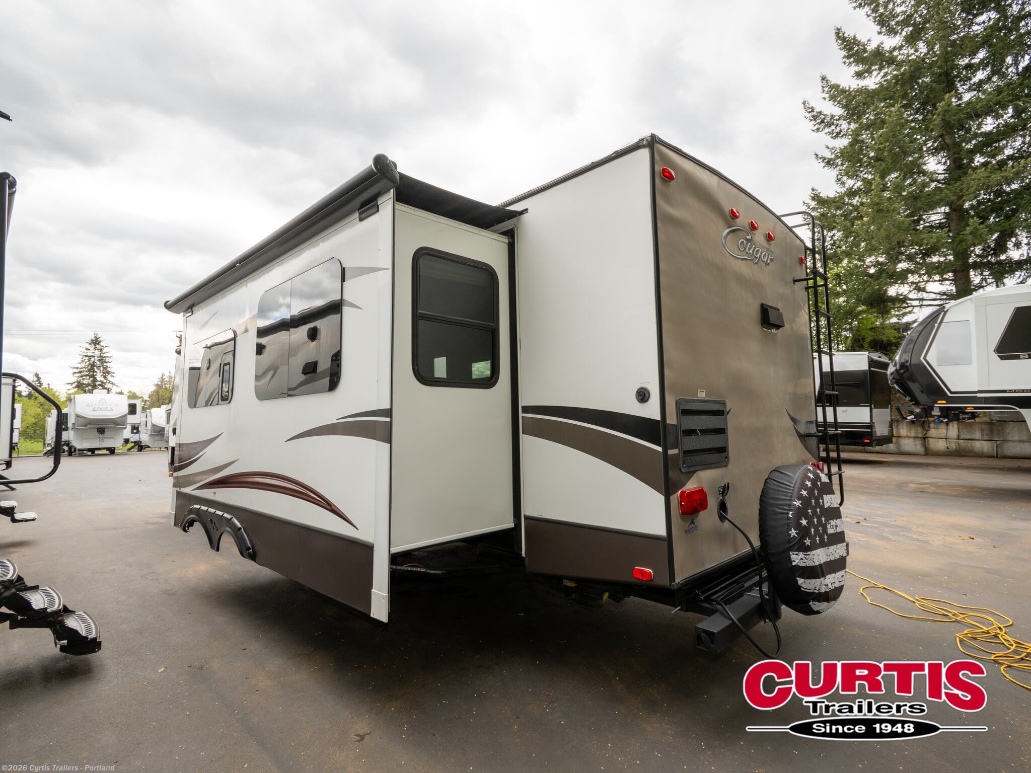 Used 2015 Keystone Cougar Half-Ton 29RKSWE available in Portland, Oregon