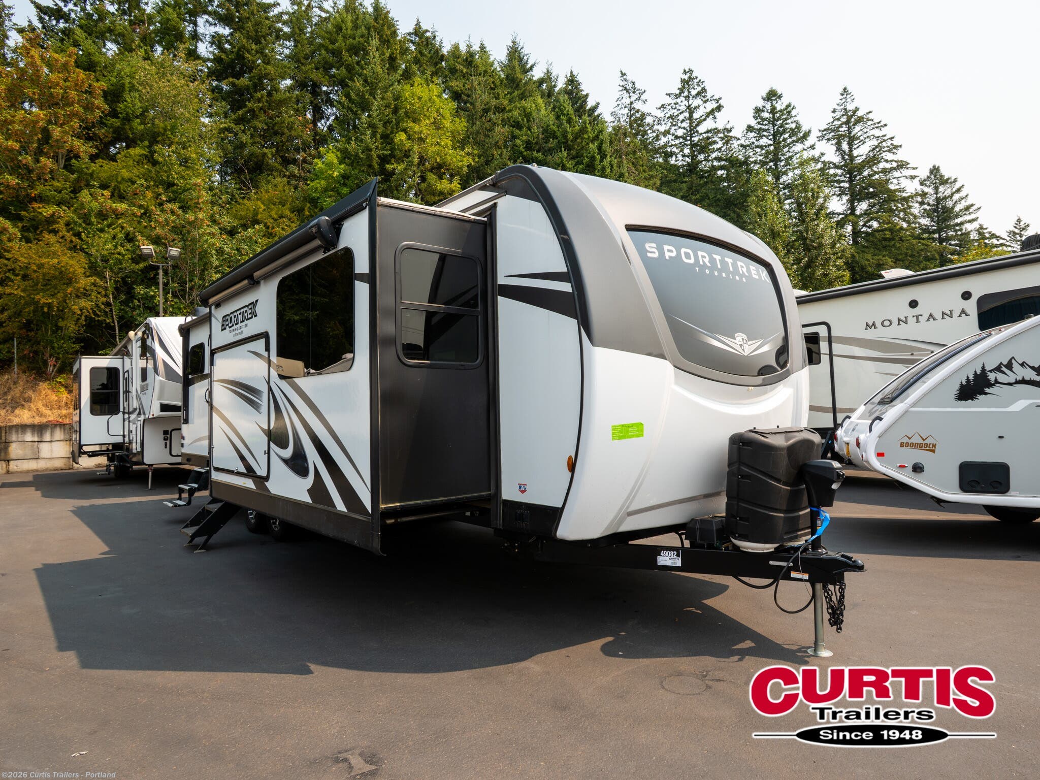Used 2023 Venture RV SportTrek Touring 333VFK available in Portland, Oregon