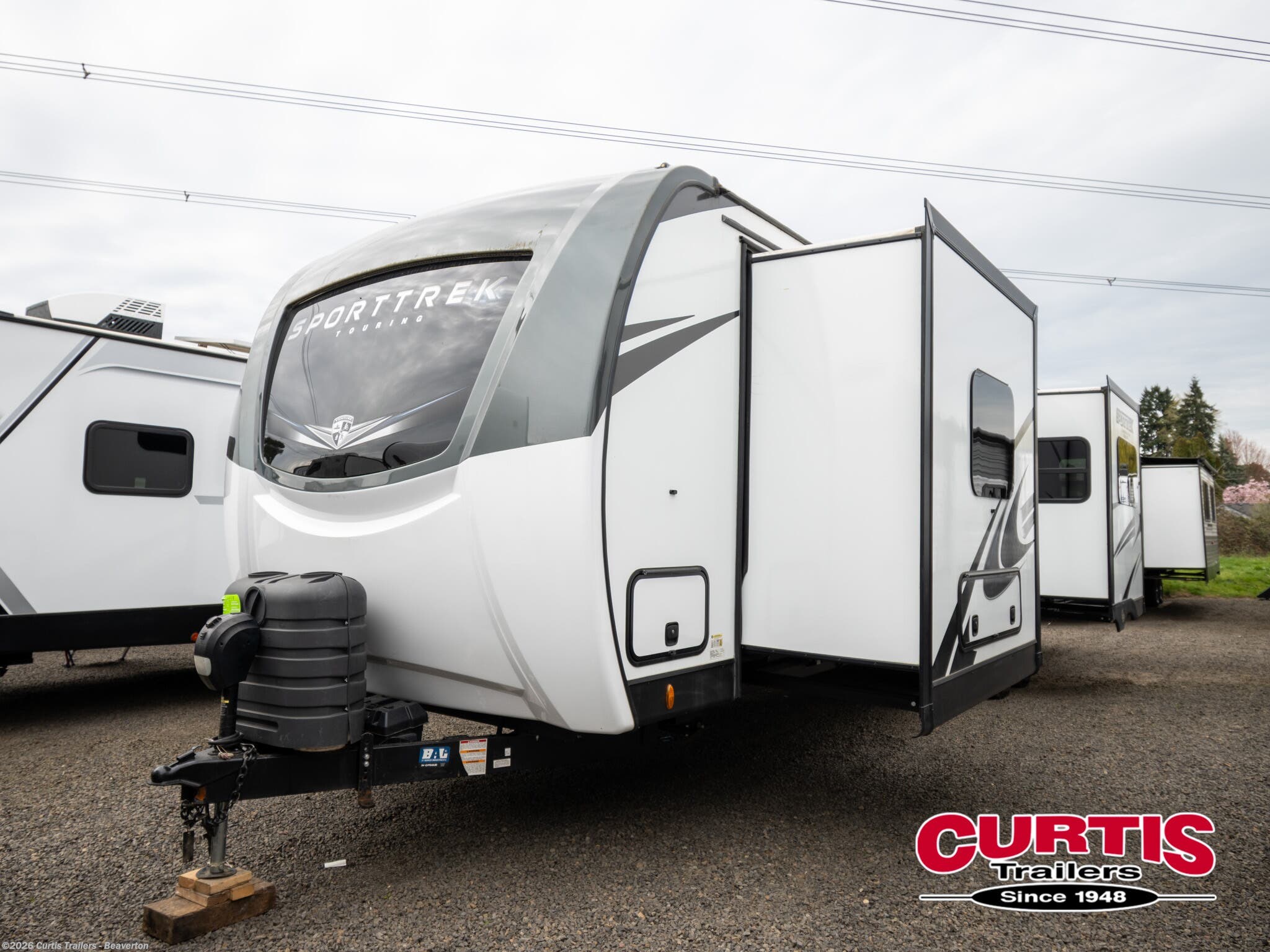 Used 2023 Venture RV SportTrek Touring 336vrk available in Beaverton, Oregon