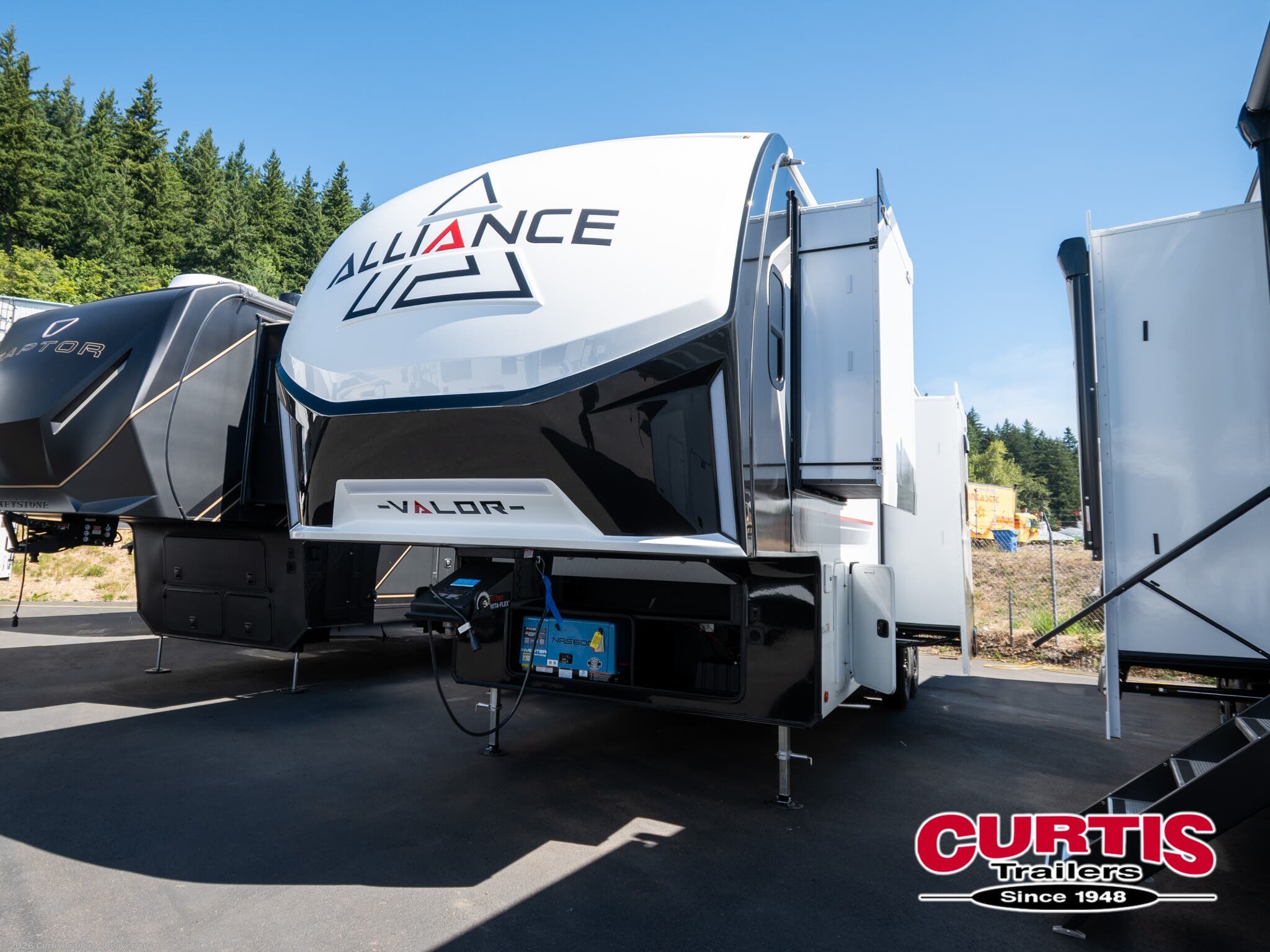 New 2027  Alliance RV Valor 32A10 by Alliance RV from Curtis Trailers - Beaverton in Beaverton, OR