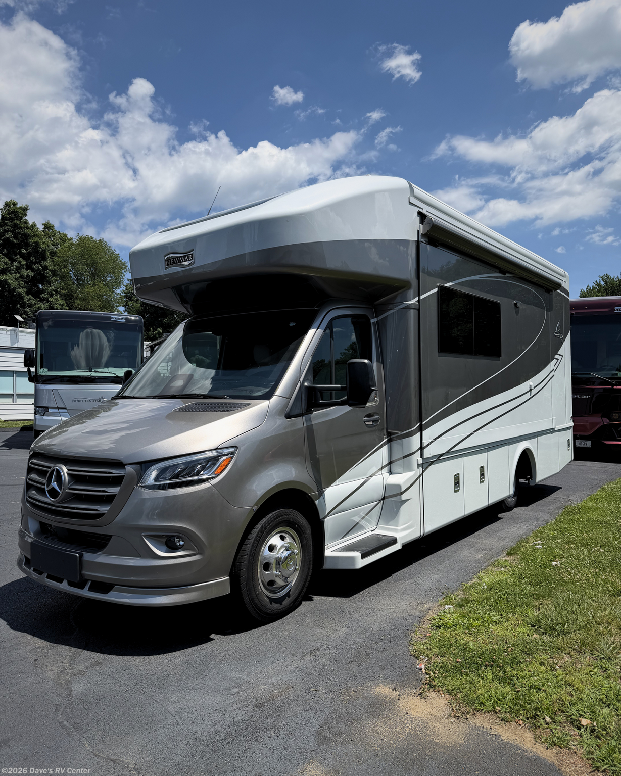 New 2026 Newmar Freedom Aire 2515 available in Danbury, Connecticut
