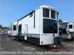 New 2025 CrossRoads Hampton HP375DBL available in Clermont, New Jersey