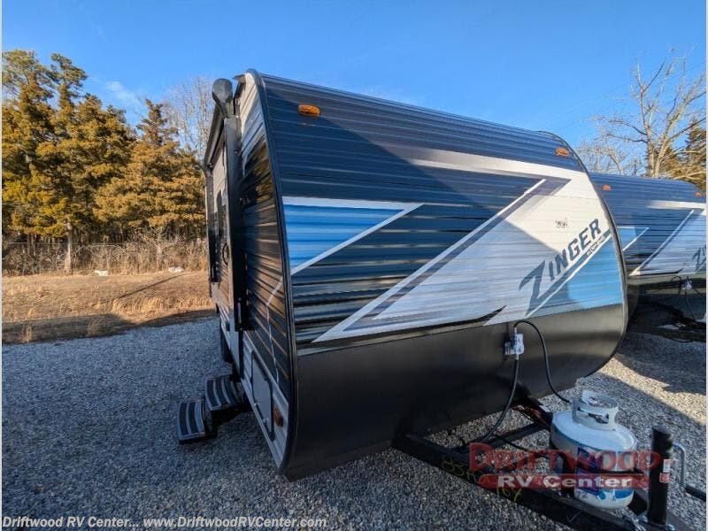 New 2025 CrossRoads Zinger Lite ZR18QB available in Clermont, New Jersey