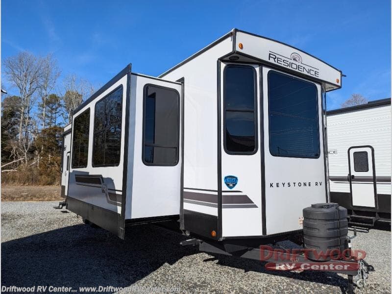 New 2025 Keystone Residence 401LOFT available in Clermont, New Jersey