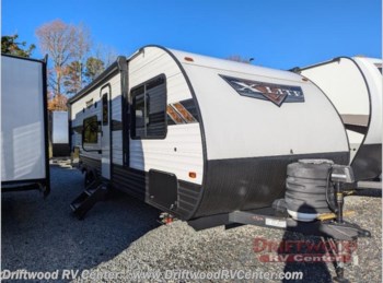Used 2025 Forest River Wildwood X-Lite 261BHXL available in Clermont, New Jersey