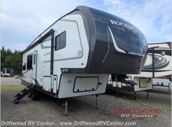 New 2027 Forest River Rockwood Signature R301SRK available in Clermont, New Jersey