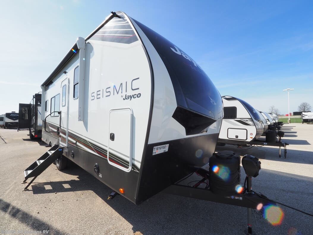 New 2026 Jayco Seismic Travel Trailer Toy Hauler 214 available in Muskegon, Michigan