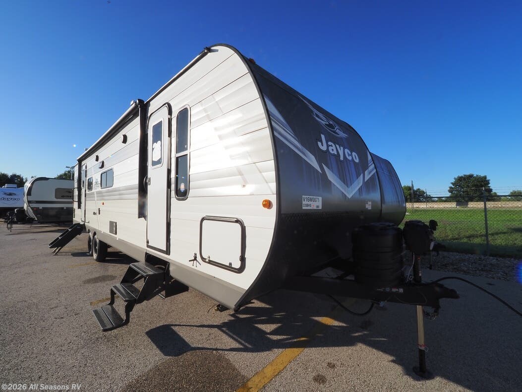 New 2027  Jayco Jay Flight 335BHS by Jayco from All Seasons RV in Muskegon, MI