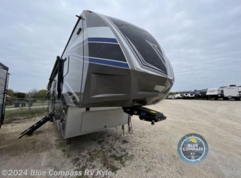 Used 2017 Dutchmen Voltage V4150 available in Kyle, Texas