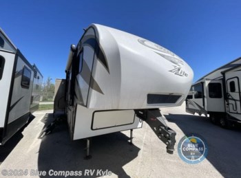 Used 2015 Keystone Cougar X-Lite 29RLI available in Kyle, Texas