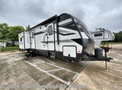 Used 2022 Grand Design Imagine 3250bh available in Boerne, Texas