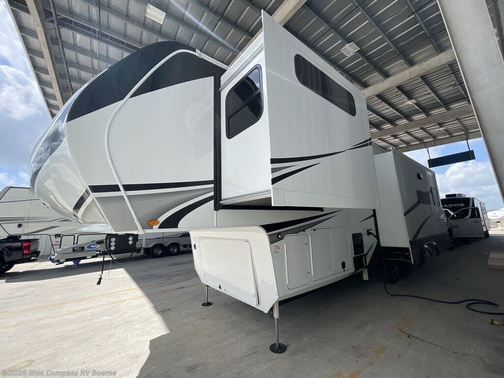 New 2025 Grand Design Solitude 310GK available in Boerne, Texas