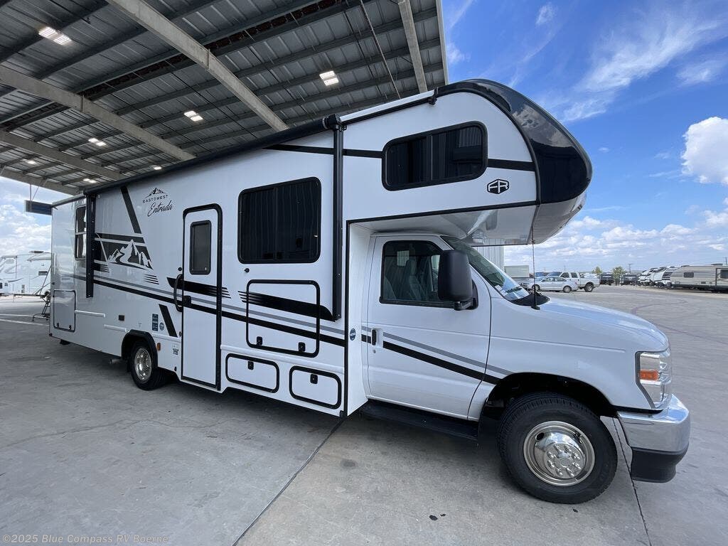 New 2026 East to West Entrada 28000S available in Boerne, Texas