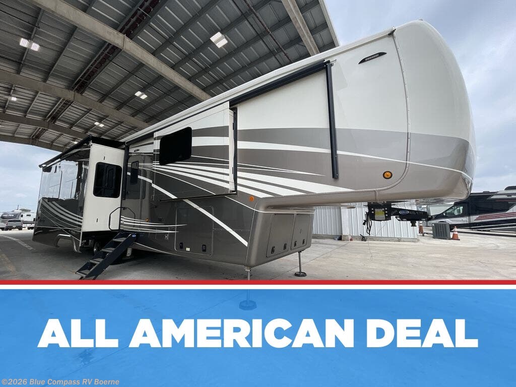 Used 2022 DRV Mobile Suites 41 RKDB available in Boerne, Texas