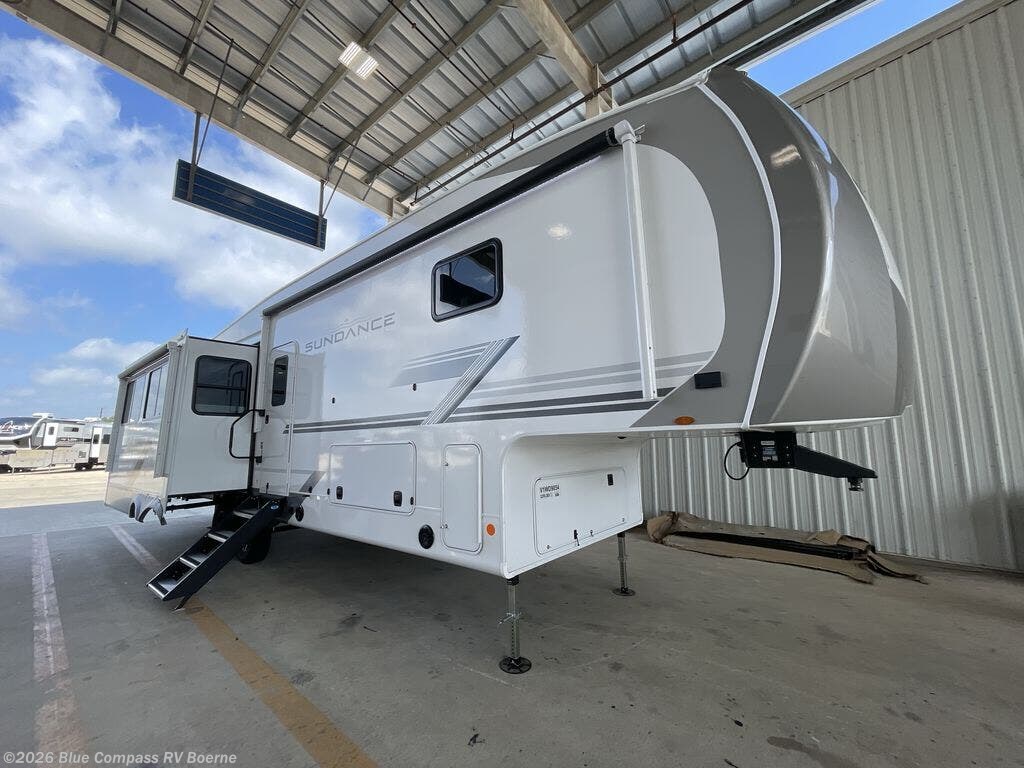 New 2027 Heartland Sundance 32RLBS available in Boerne, Texas