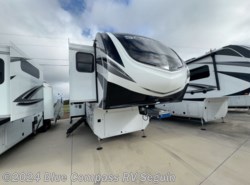 New 2025 Grand Design Solitude 380FL available in Seguin, Texas