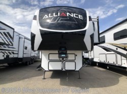 New 2025 Alliance RV Valor 40V13 available in Seguin, Texas