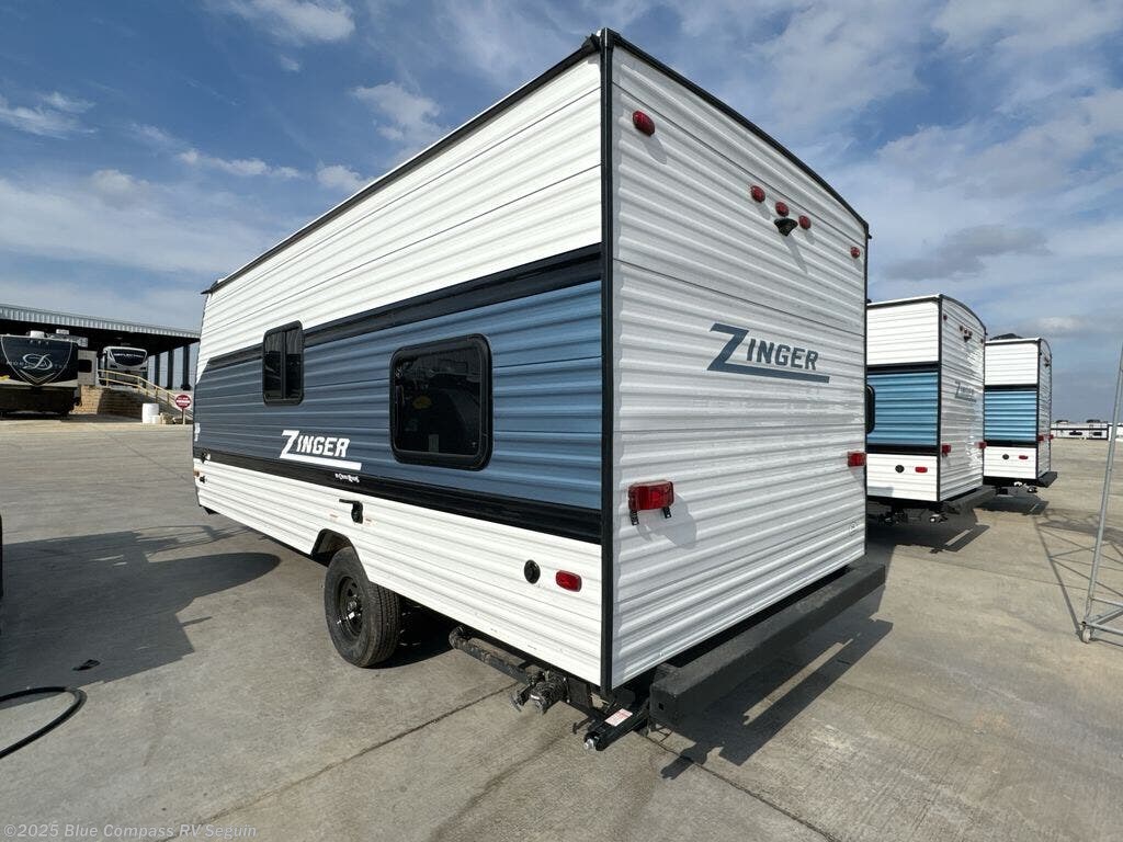 New 2025 CrossRoads Zinger Lite ZR18BH available in Seguin, Texas