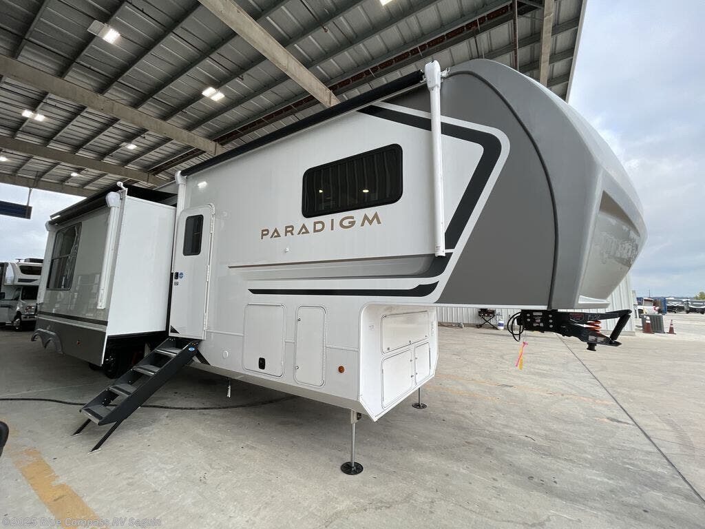 New 2026 Alliance RV Paradigm 395DS available in Seguin, Texas