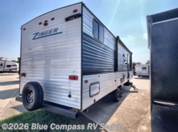 New 2026 CrossRoads Zinger Lite 290QB available in Seguin, Texas