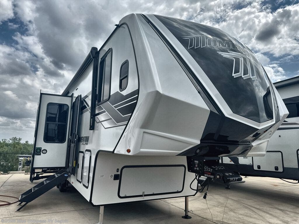New 2026 Grand Design Momentum G-Class 320G available in Seguin, Texas