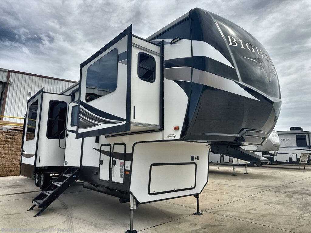 Used 2019 Heartland Bighorn 3950FL available in Seguin, Texas