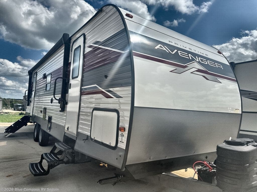 Used 2024 Prime Time Avenger 28BHS available in Seguin, Texas