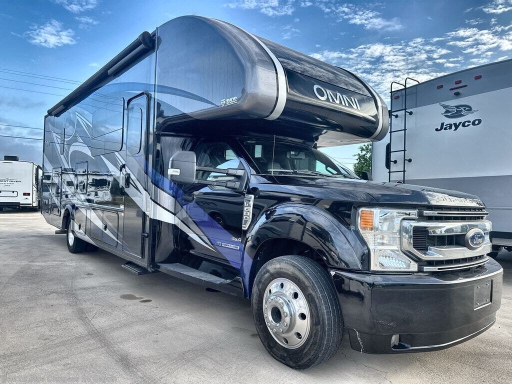 Used 2022 Thor Motor Coach Omni SV34 available in Seguin, Texas