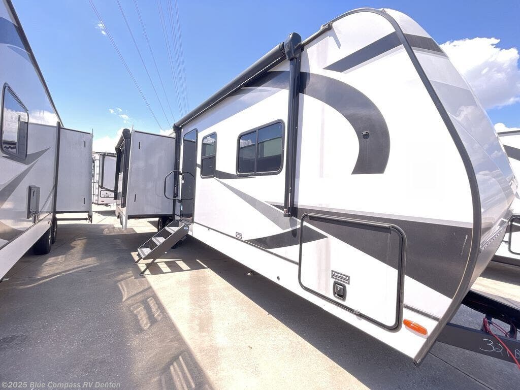 New 2025 Alliance RV Delta 321BH available in Denton, Texas