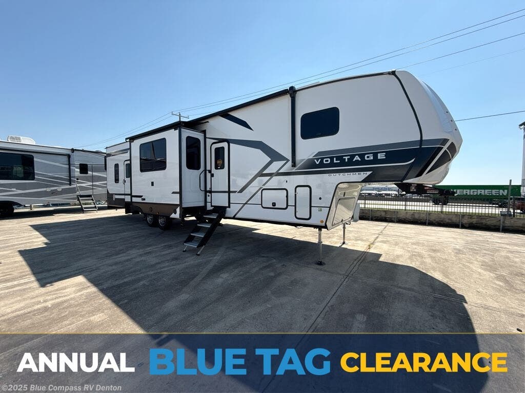 New 2026 Dutchmen Voltage V-Series 3850 available in Denton, Texas