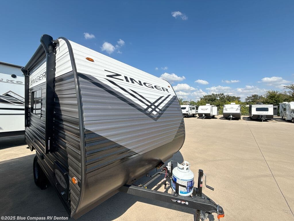 New 2026 CrossRoads Zinger Lite 12FB available in Denton, Texas