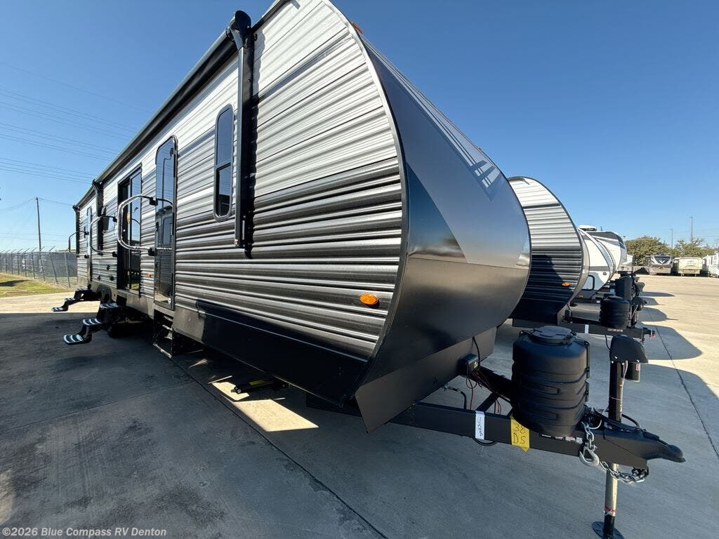 New 2026 CrossRoads Zinger 390DB available in Denton, Texas