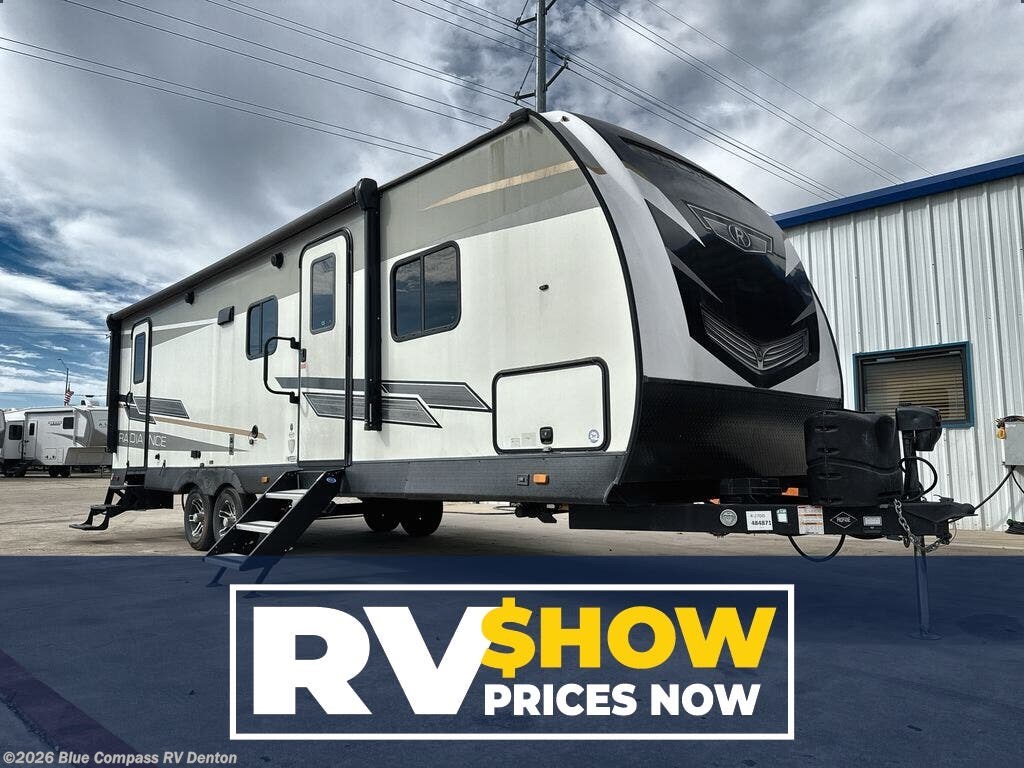Used 2022 Cruiser RV Radiance Ultra Lite R-27DD available in Denton, Texas