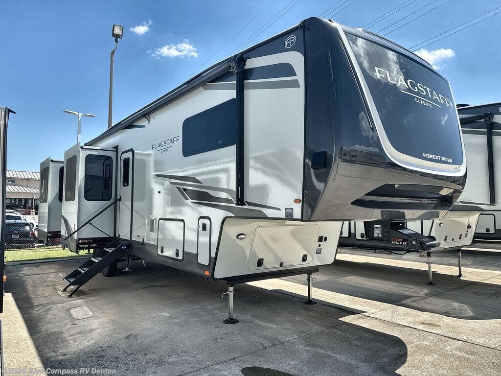 New 2026 Forest River Flagstaff Classic 404CRK available in Denton, Texas