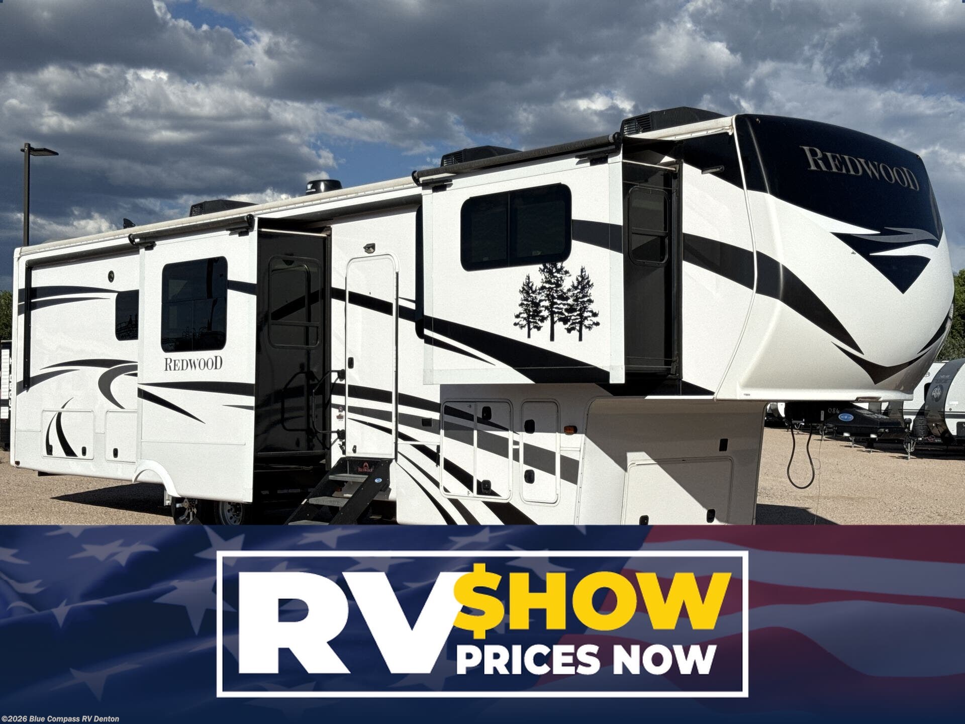 Used 2021 CrossRoads Redwood 3951MB available in Denton, Texas