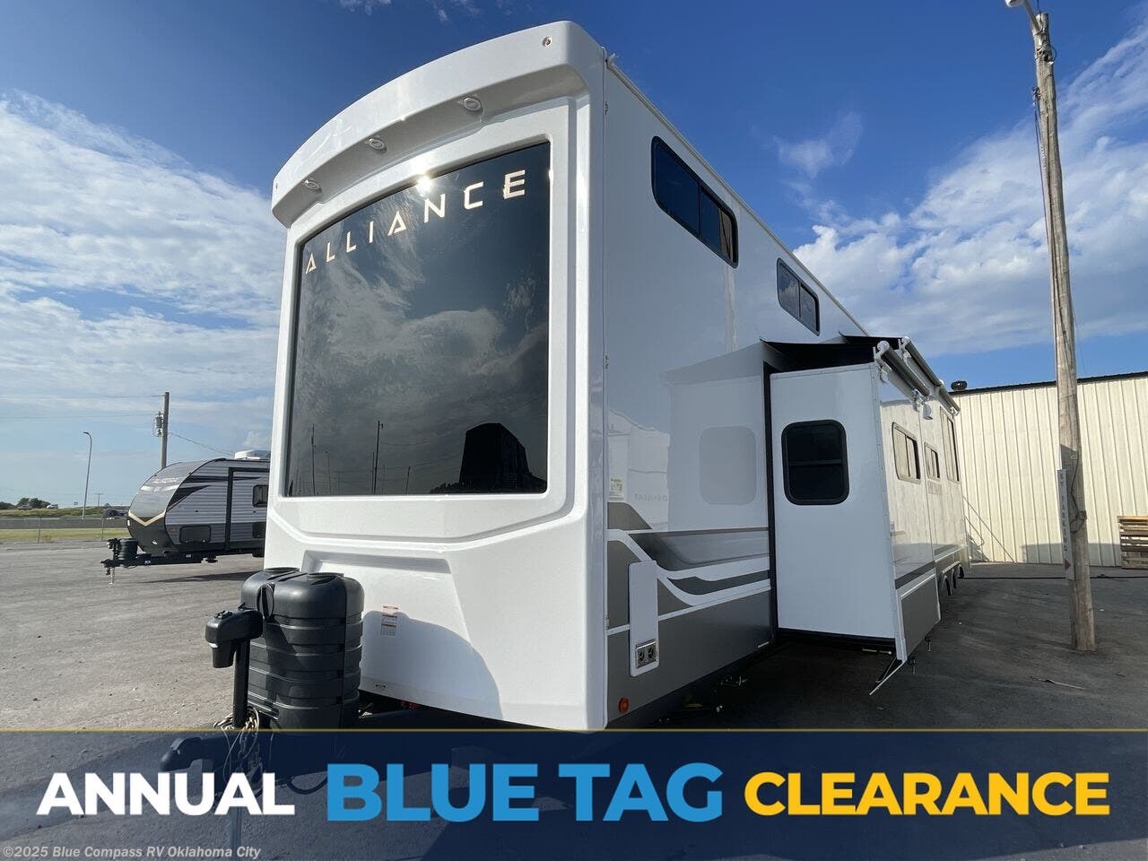 New 2026 Alliance RV Benchmark 44LFT available in Norman, Oklahoma
