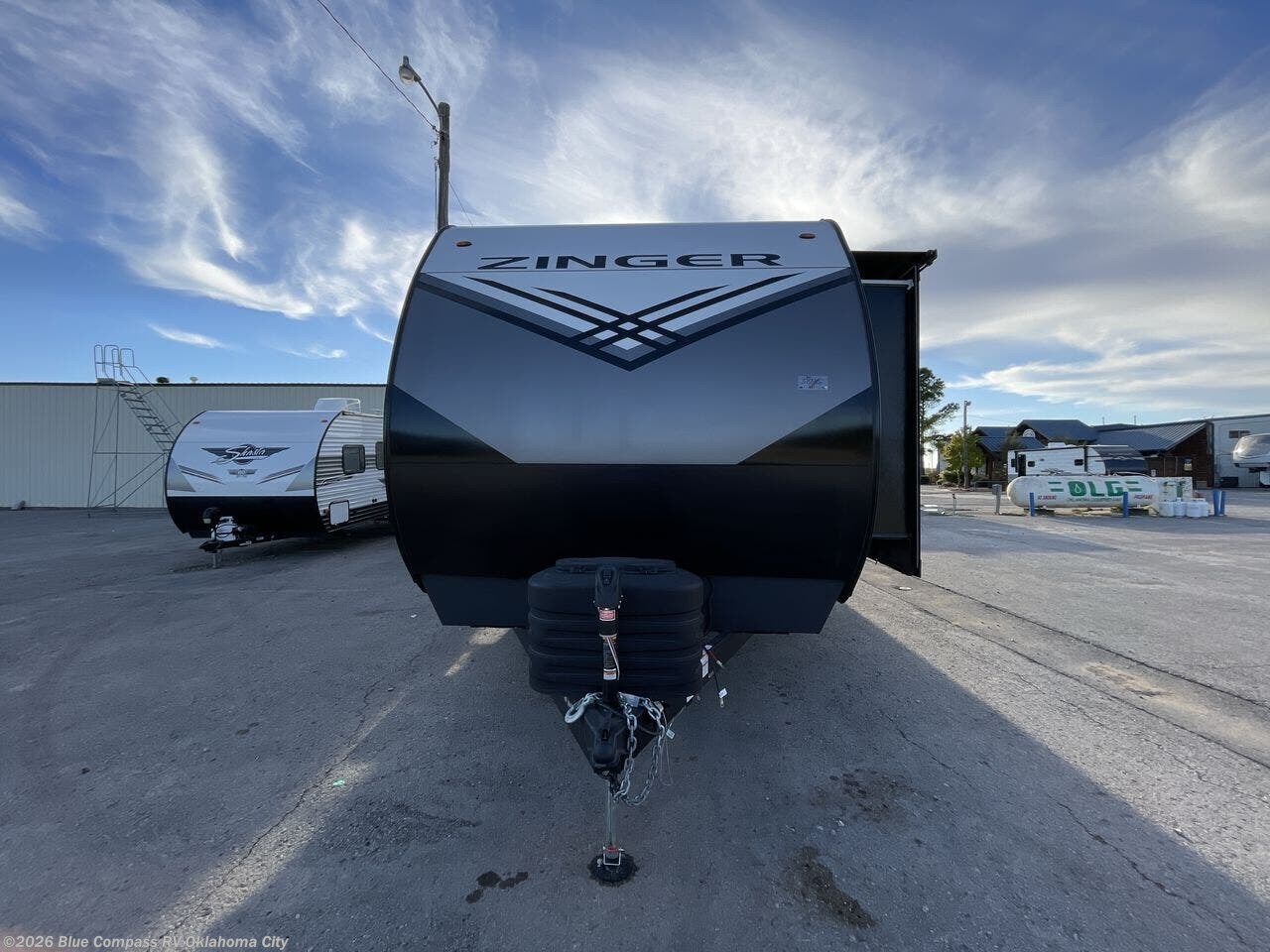 New 2026 CrossRoads Zinger 390DB available in Norman, Oklahoma