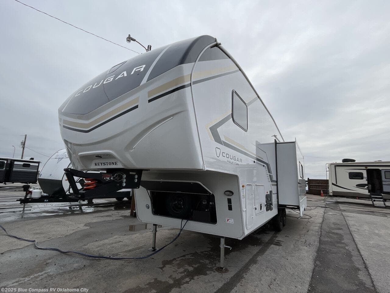 New 2026 Keystone Cougar Half-Ton 28RLI available in Norman, Oklahoma