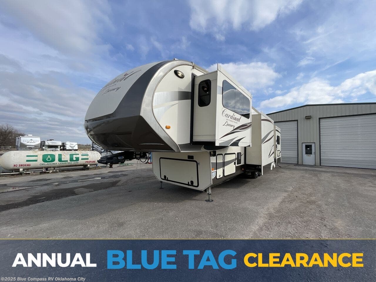 Used 2018 Forest River Cardinal 3825RL available in Norman, Oklahoma