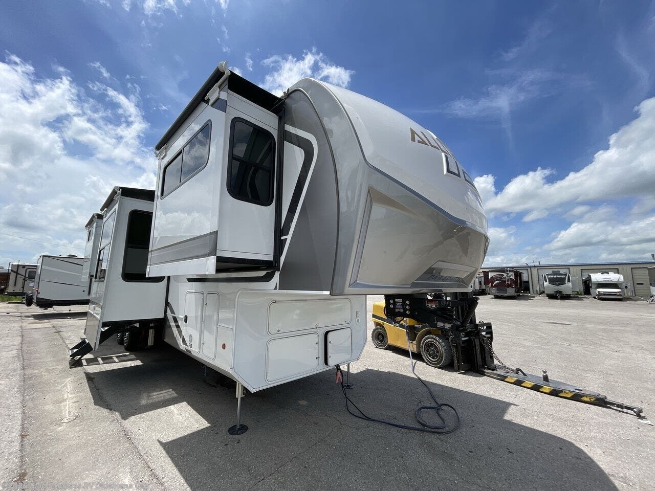 New 2026 Alliance RV Paradigm 385FL available in Norman, Oklahoma