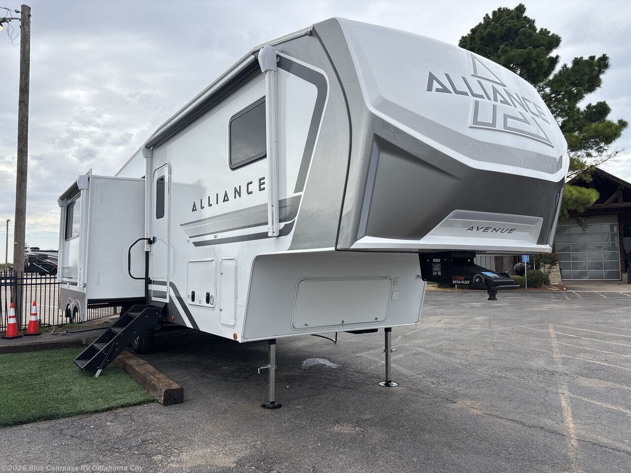 New 2027 Alliance RV Avenue All-Access 30BH available in Norman, Oklahoma