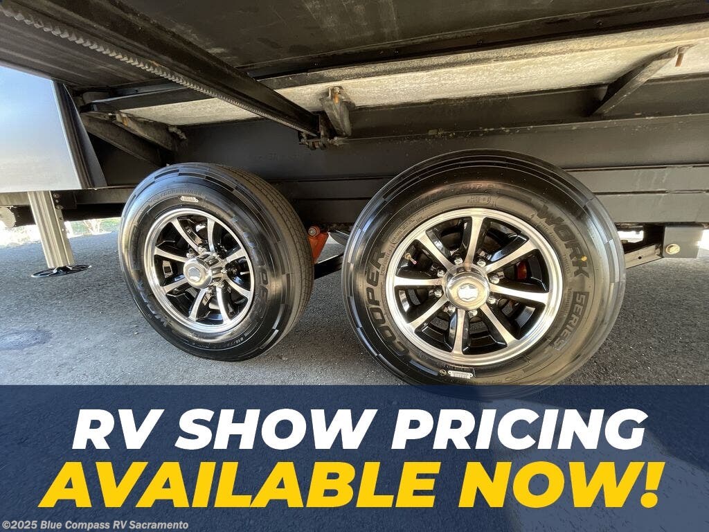 New 2025 Alliance RV Paradigm 395DS available in Rancho Cordova, California