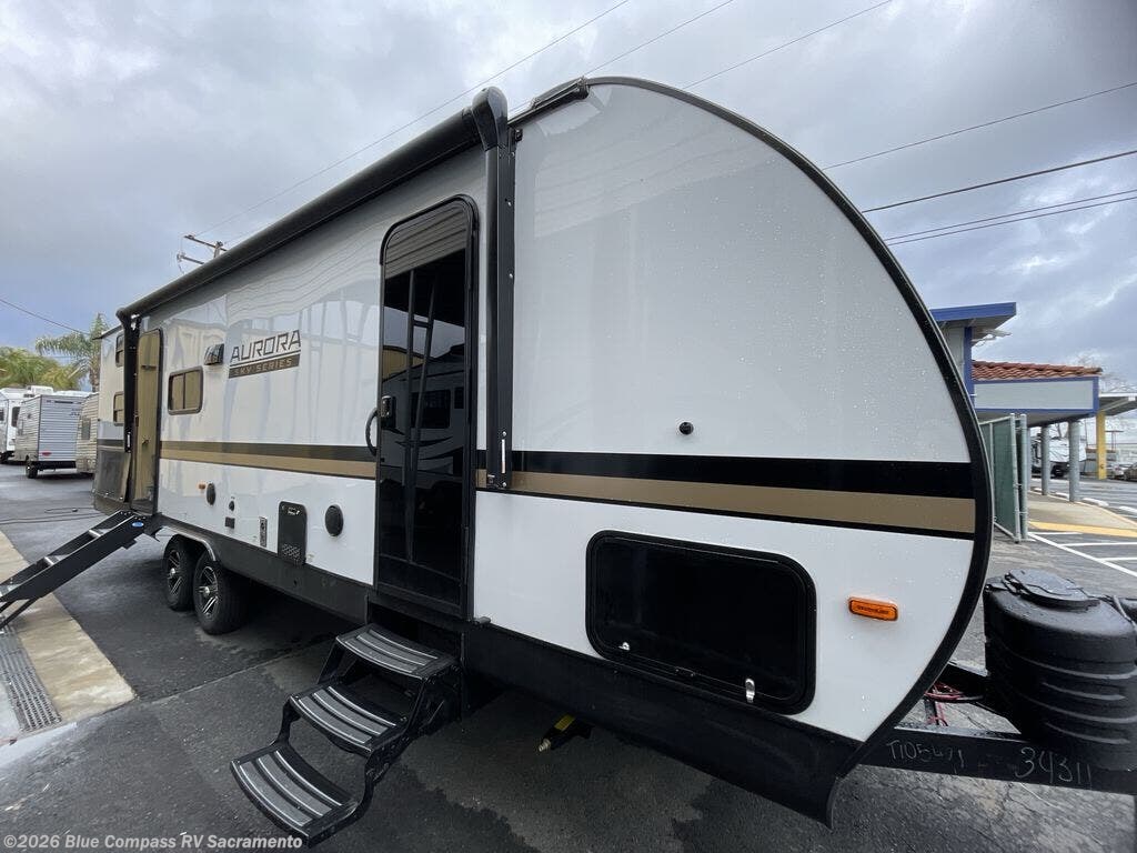 New 2025 Forest River Aurora Sky Series 280BHS available in Rancho Cordova, California