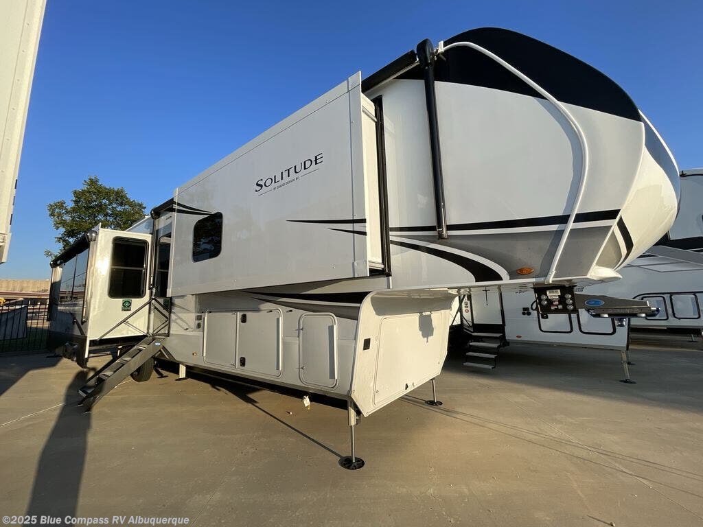 New 2026 Grand Design Solitude 417KB available in Albuquerque, New Mexico