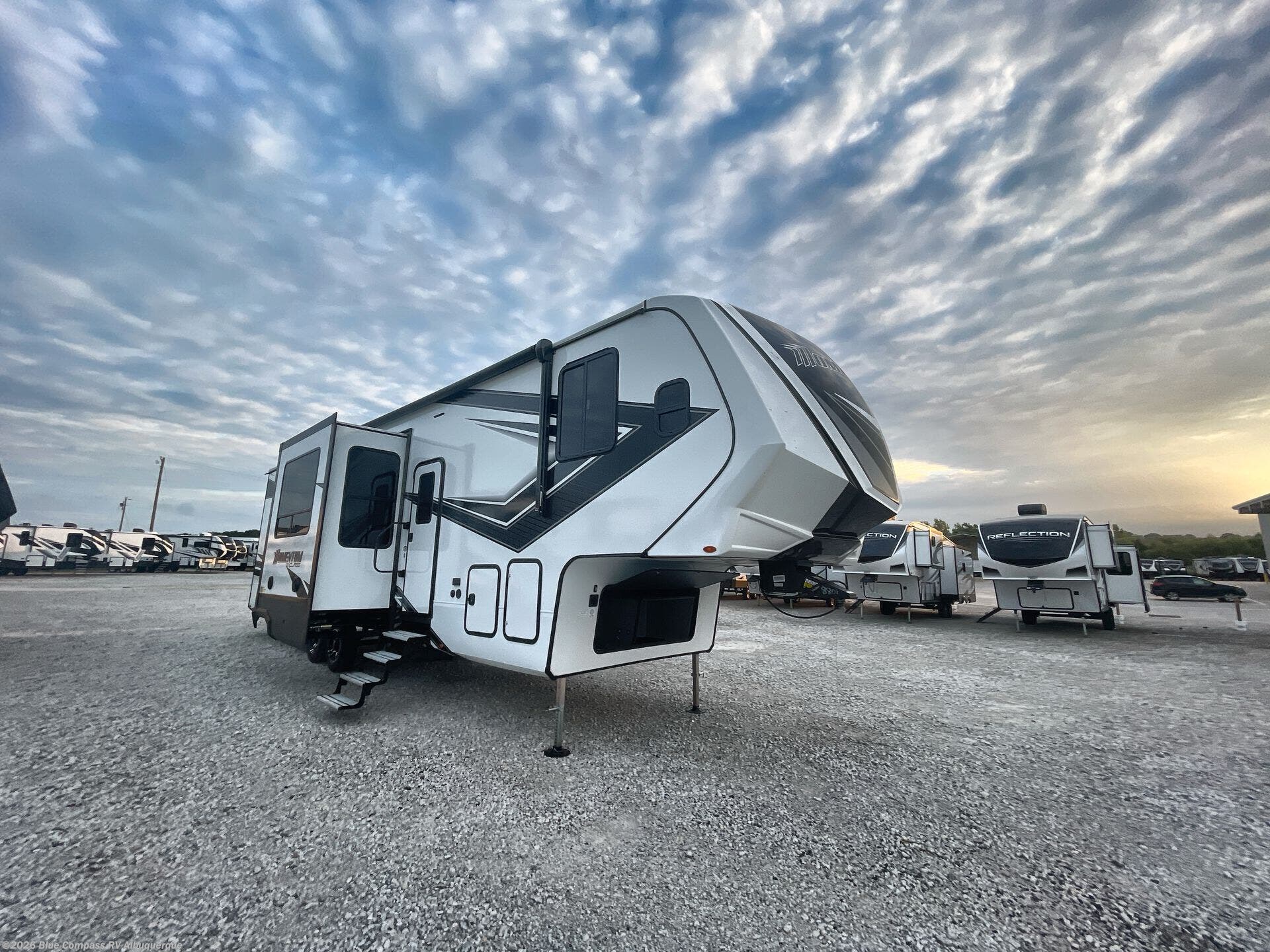 New 2026 Grand Design Momentum G-Class 350G available in Albuquerque, New Mexico