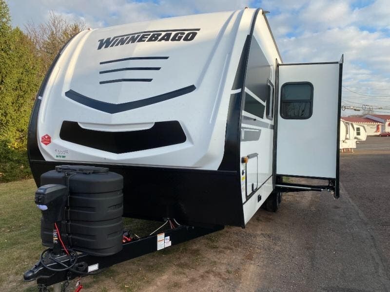 New 2025 Winnebago Minnie 2326BH available in Souderton, Pennsylvania