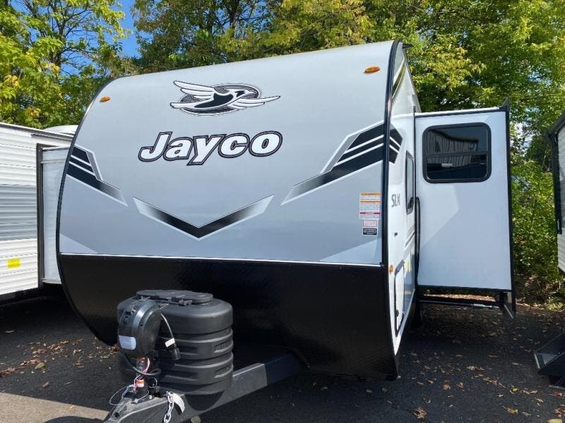 New 2026 Jayco Jay Flight SLX 200MKS available in Souderton, Pennsylvania